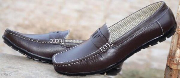 Men's Solid Dailywear Loafers | Stylish