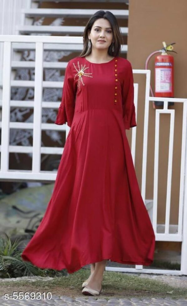 Aagyeyi Refined Kurtis | Alluring