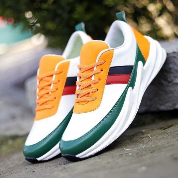 100% Genuine Quality Outdoor Sneaker  Shoes for Men
