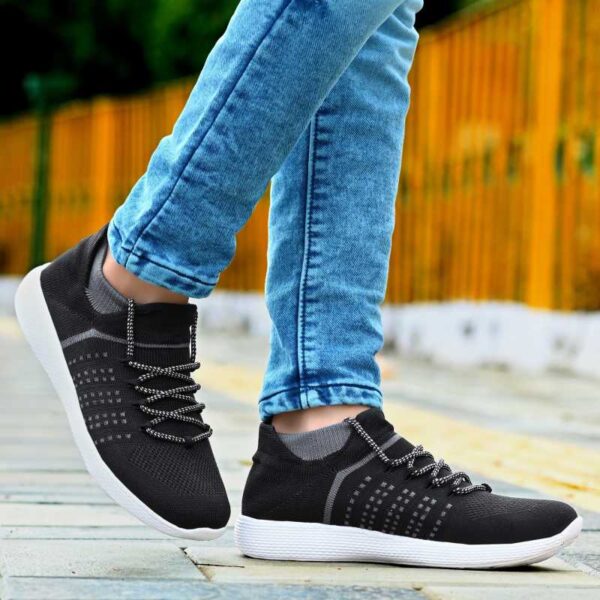 100% Genuine Quality Walking/Gym/Jogging Shoes